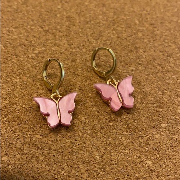 Butterfly Earrings 💖 - Picture 2 of 4